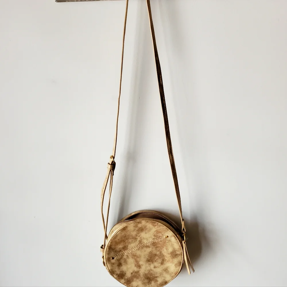 Universal Thread crossbody bag - Picture 3 of 7
